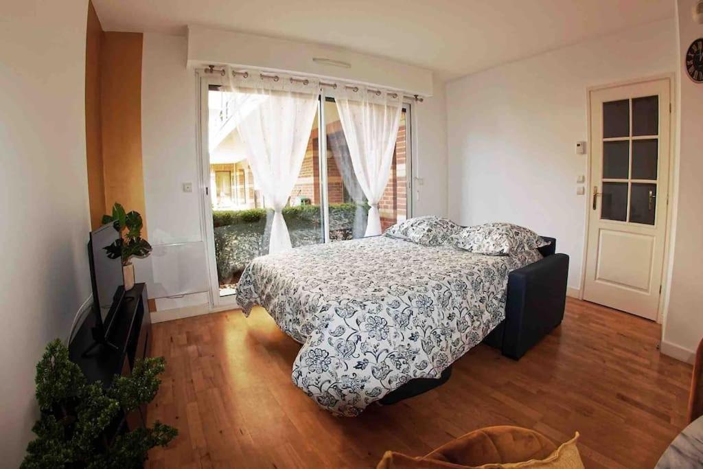 Suite George 5 + Parking Prive Et Securise アラス エクステリア 写真